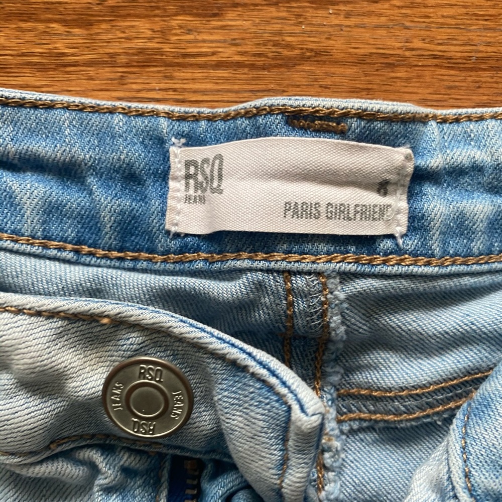 tillys girls light blue jean shorts